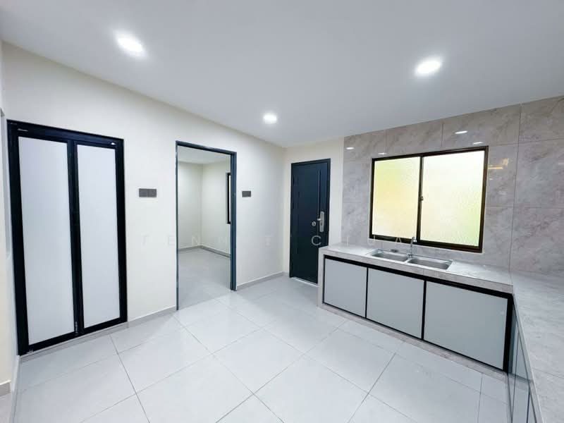 1-storey Terraced House for Sale in Taman Abad (Johor Bahru) - Fennie Chua - PropertyGuru.com.my