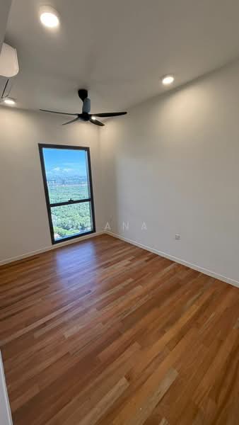 Servis Apartment untuk Disewa di Edelweiss @ Tropicana Gardens - Diyana . - View - PropertyGuru.com.my