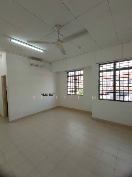 Rumah Teres 2 Tingkat untuk Dijual di Klang (Selangor) - Kelly Lim - PropertyGuru.com.my