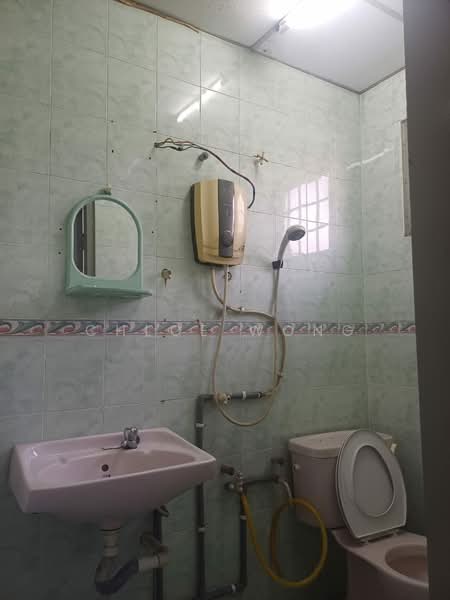 Rumah Teres 2 Tingkat untuk Dijual di BANDAR PUCHONG JAYA (Puchong) - Chloe Wong - Bathroom - PropertyGuru.com.my