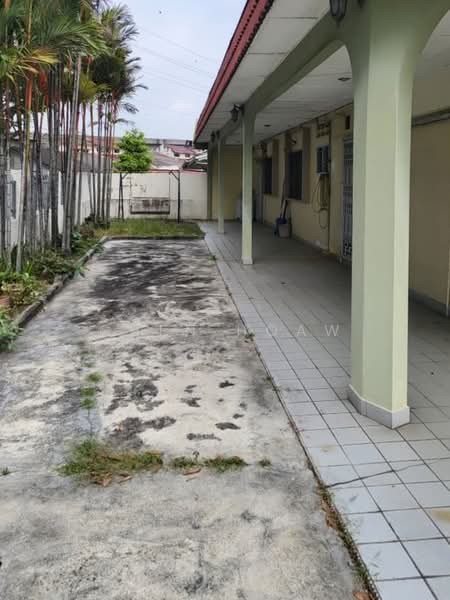 Rumah Teres 1 Tingkat untuk Dijual di Sea Park (Petaling Jaya) - Chen Hoaw - Exterior - PropertyGuru.com.my