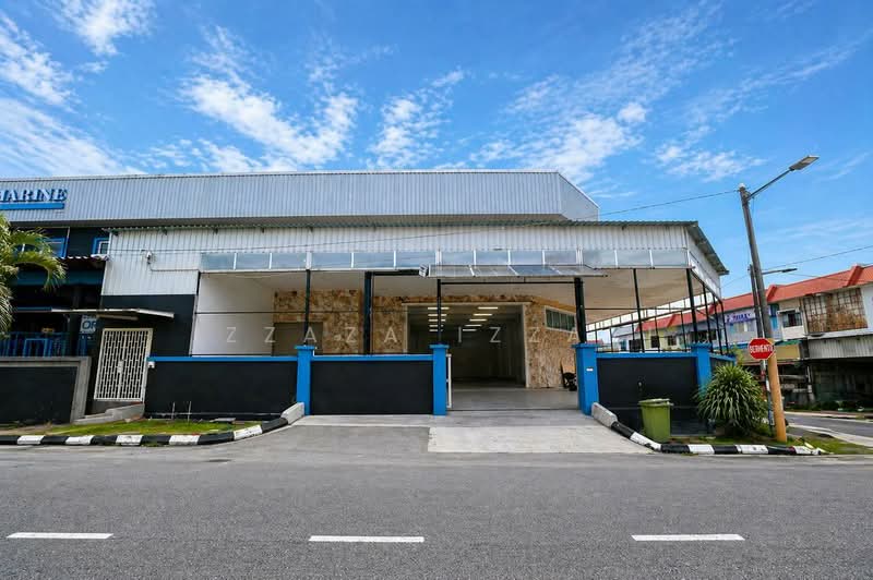 Kilang untuk Dijual di Kawasan Perindustrian Kempas (Tampoi) - Izzaza Izzati - Exterior - PropertyGuru.com.my