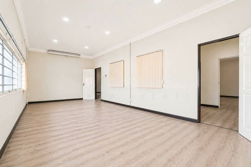 Kilang untuk Dijual di Kawasan Perindustrian Kempas (Tampoi) - Izzaza Izzati - Interior - PropertyGuru.com.my