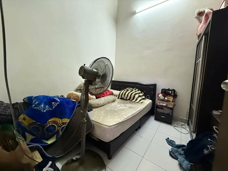 Rumah Teres untuk Dijual di Bandar Putera 2 (Klang) - KH Chong - Bedroom - PropertyGuru.com.my