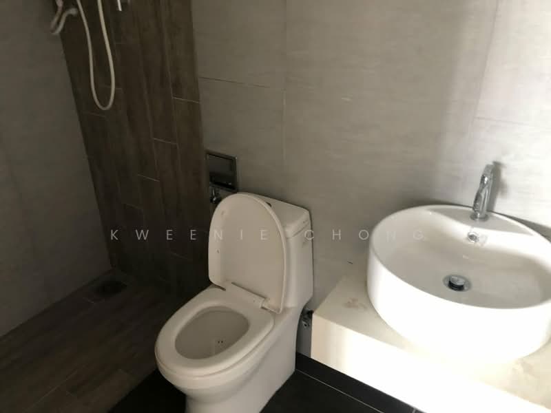 Service Residence for Sale at Arte Plus - Kweenie Chong - Bathroom - PropertyGuru.com.my