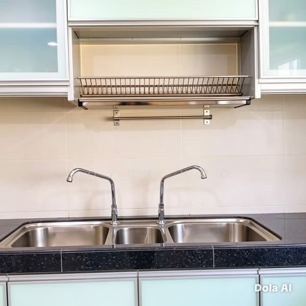 2-storey Terraced House for Rent in Taman Bukit Kinrara (Bandar Kinrara) - Joyce Hoo - Kitchen - PropertyGuru.com.my