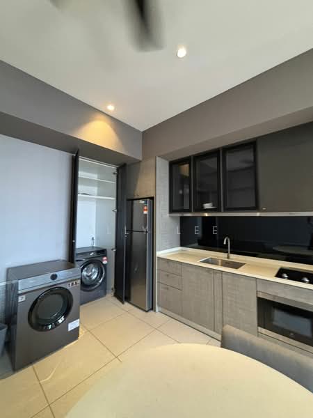 Service Residence for Rent at Millerz Square Serviced Residence - Ally Lee - Kitchen - PropertyGuru.com.my