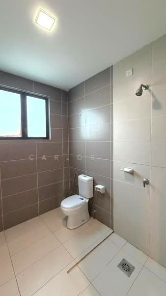 2-storey Terraced House for Rent in Alam Impian (Shah Alam) - Carlos Ng - Bathroom - PropertyGuru.com.my