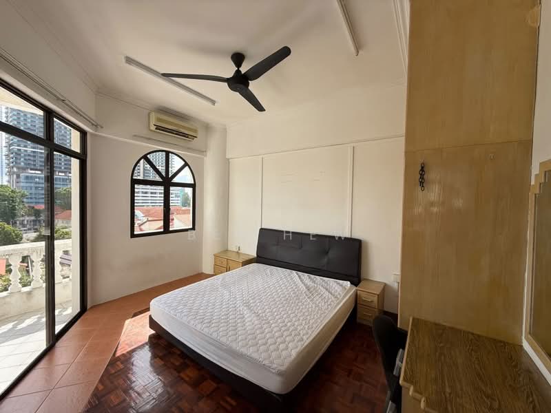 Pangsapuri untuk Dijual di Desa Samudra - Ben Hew - Bedroom - PropertyGuru.com.my