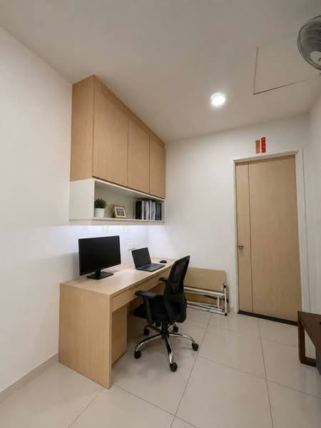 Rumah Teres 2 Tingkat untuk Dijual di Taman Mount Austin (Tebrau) - Ang Boon Chai - Study - PropertyGuru.com.my