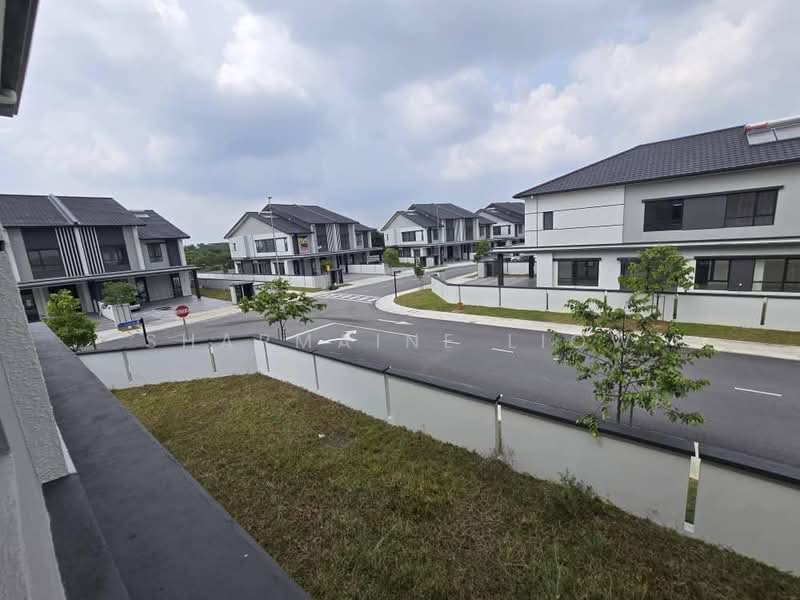 Rumah Berkembar untuk Dijual di Telok Panglima Garang (Selangor) - Sharmaine Liow - PropertyGuru.com.my