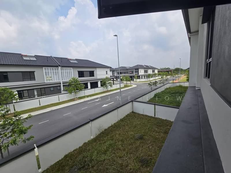 Rumah Berkembar untuk Dijual di Telok Panglima Garang (Selangor) - Sharmaine Liow - PropertyGuru.com.my