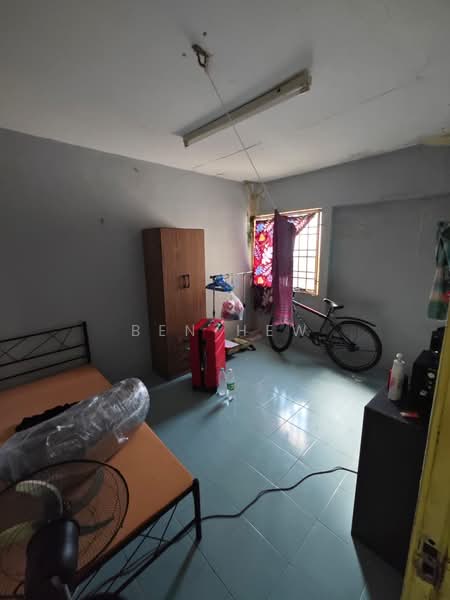 Apartment for Sale at Desa Mutiara Indah - Ben Hew - Bedroom - PropertyGuru.com.my