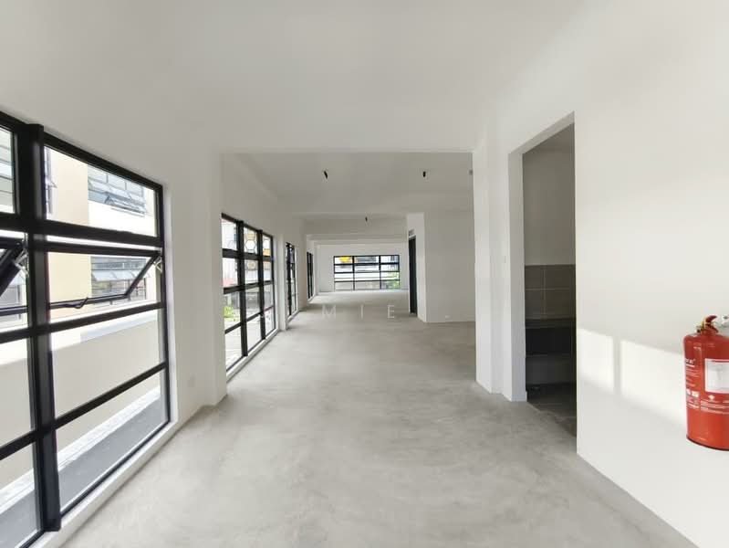 Shop for Rent in Horizon Hills (Iskandar Puteri (Nusajaya)) - Jemie . - Interior - PropertyGuru.com.my