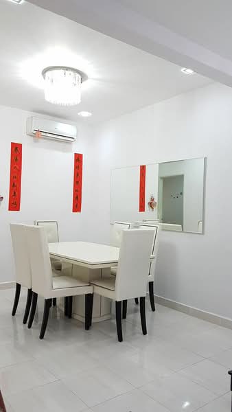 2-storey Terraced House for Rent in Bandar Sungai Long (Selangor) - Jeffrey Tham - Dining Room - PropertyGuru.com.my