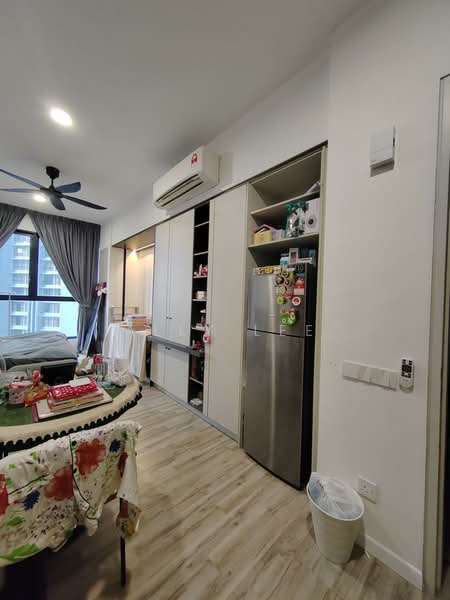 Service Residence for Rent at Millerz Square Serviced Residence - Ally Lee - Living Room - PropertyGuru.com.my