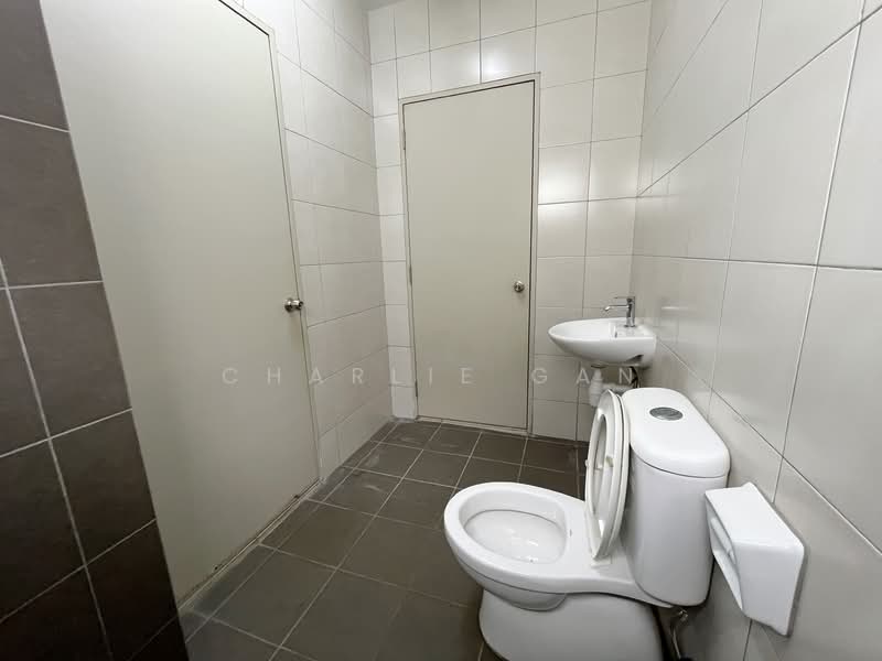 2-storey Terraced House for Rent in Bandar Rimbayu (Telok Panglima Garang) - Charlie Gan - Bathroom - PropertyGuru.com.my