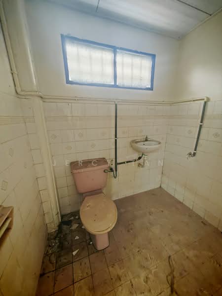 2-storey Terraced House for Sale in Bandar Menjalara (Kuala Lumpur) - Jercy Tan - Bathroom - PropertyGuru.com.my