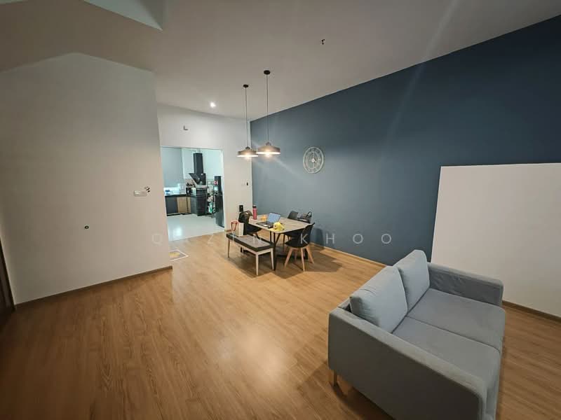 2-storey Terraced House for Sale in Taman Ampang (Ipoh) - Qazin Khoo - Living Room - PropertyGuru.com.my