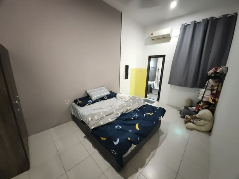 2-storey Terraced House for Sale in Taman Ampang (Ipoh) - Qazin Khoo - Bedroom - PropertyGuru.com.my