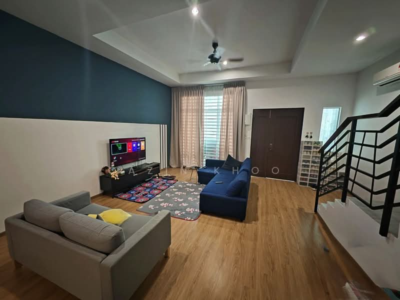 2-storey Terraced House for Sale in Taman Ampang (Ipoh) - Qazin Khoo - Living Room - PropertyGuru.com.my