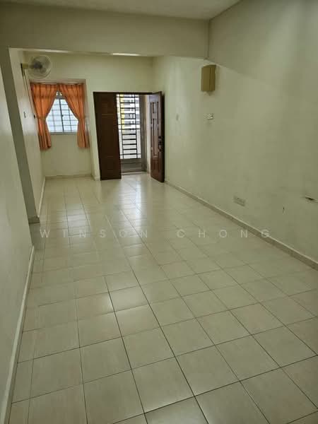 Pangsapuri untuk Dijual di Jelutong Palace - Winson Chong - Living Room - PropertyGuru.com.my