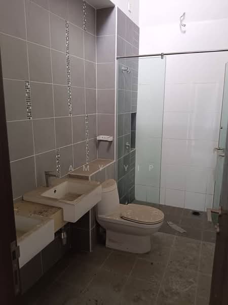 2-storey Terraced House for Sale in Denai Alam (Shah Alam) - Amy Yip - Bathroom - PropertyGuru.com.my