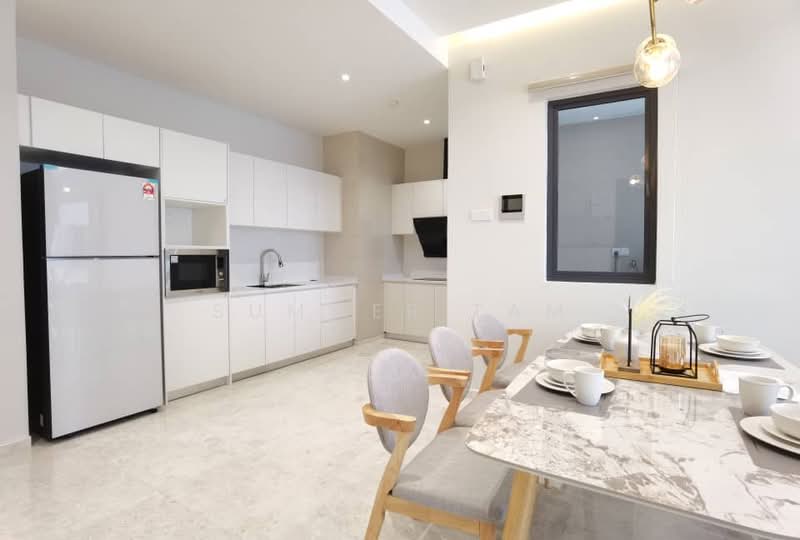 Servis Apartment untuk Disewa di The Manor - Summer Tam - Kitchen - PropertyGuru.com.my