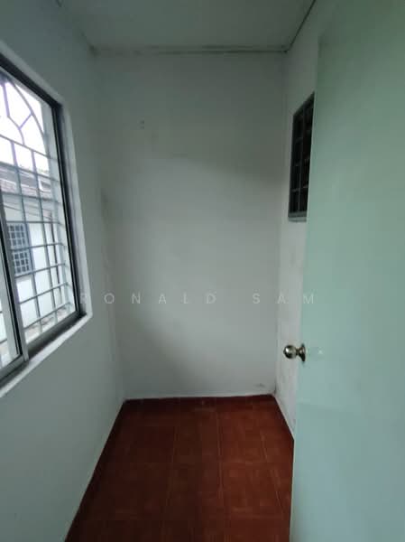 2-storey Terraced House for Rent in BANDAR PUCHONG JAYA (Puchong) - Ronald Sam - Interior - PropertyGuru.com.my