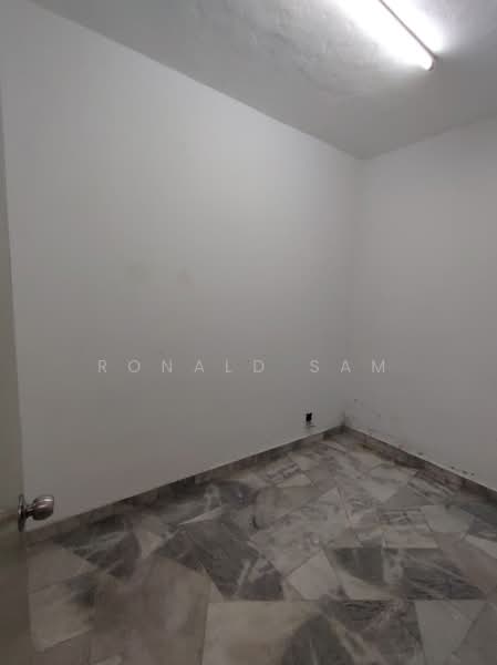 2-storey Terraced House for Rent in BANDAR PUCHONG JAYA (Puchong) - Ronald Sam - Interior - PropertyGuru.com.my
