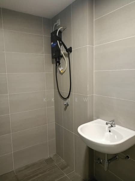 Service Residence for Rent at Parkland Residence - KK HEW - Bathroom - PropertyGuru.com.my