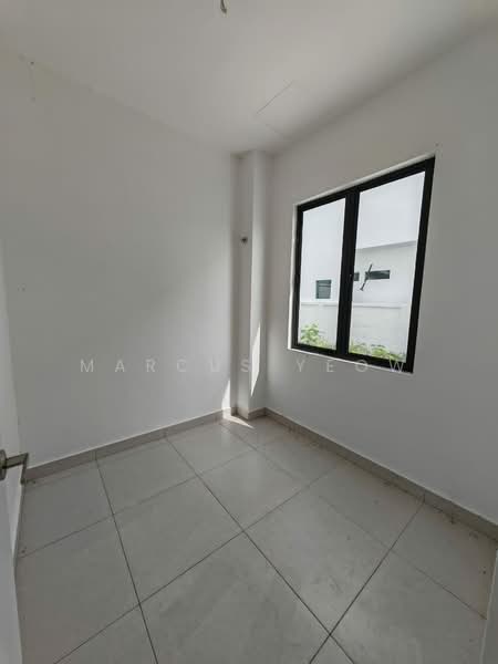 Rumah Berkembar untuk Dijual di Rasah Kemayan (Seremban 2) - Marcus Yeow - PropertyGuru.com.my