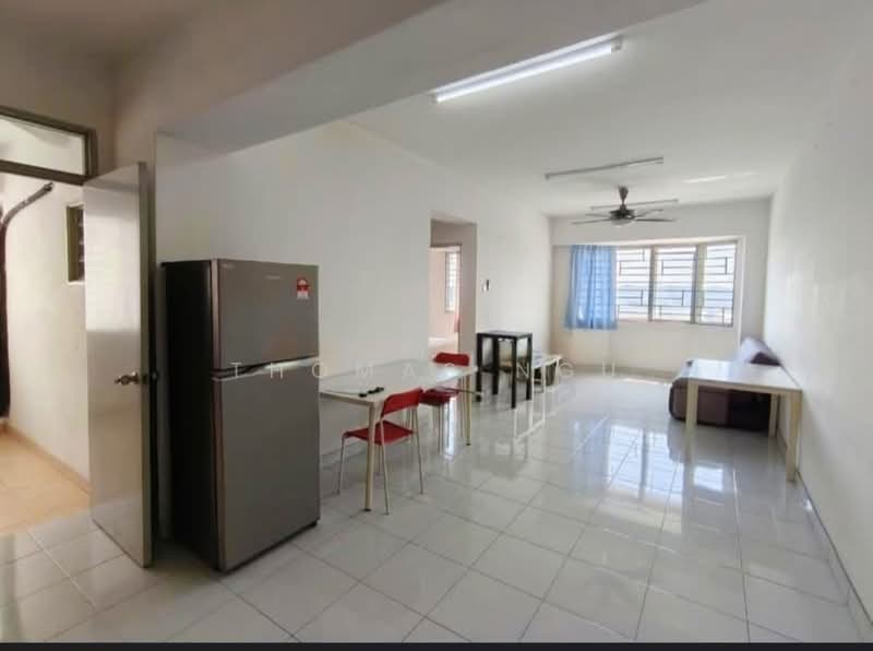 Servis Apartment untuk Disewa di Main Place Residence - Thomas Ngu - Living Room - PropertyGuru.com.my