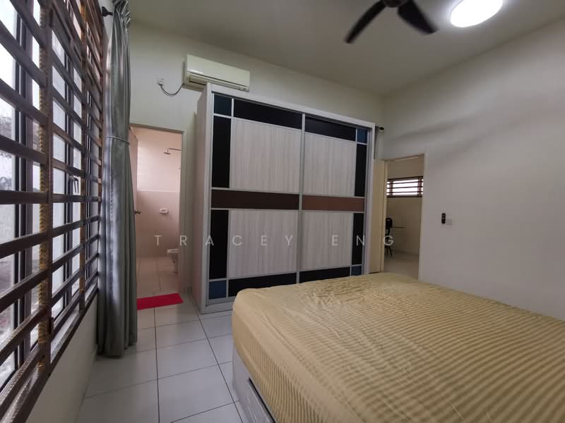 1.5-storey Terraced House for Rent in Setia Eco Gardens (Gelang Patah) - Tracey Eng - Master Bedroom - PropertyGuru.com.my