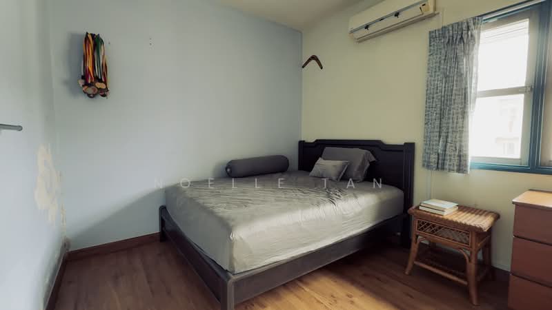 Apartment for Sale at Sri Endah Apartment - Noelle Tan - Bedroom - PropertyGuru.com.my
