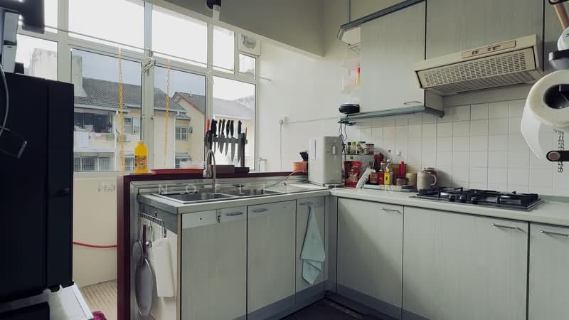 Apartment for Sale at Sri Endah Apartment - Noelle Tan - Kitchen - PropertyGuru.com.my
