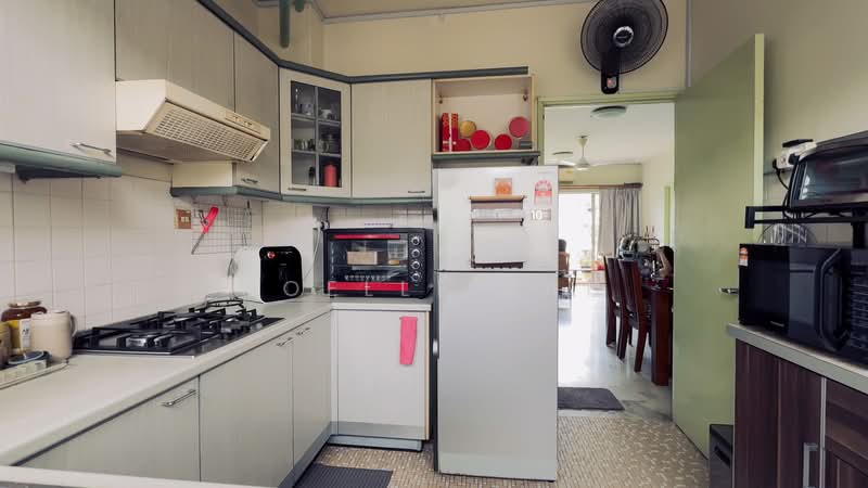 Apartment for Sale at Sri Endah Apartment - Noelle Tan - Kitchen - PropertyGuru.com.my