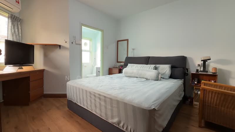 Apartment for Sale at Sri Endah Apartment - Noelle Tan - Master Bedroom - PropertyGuru.com.my