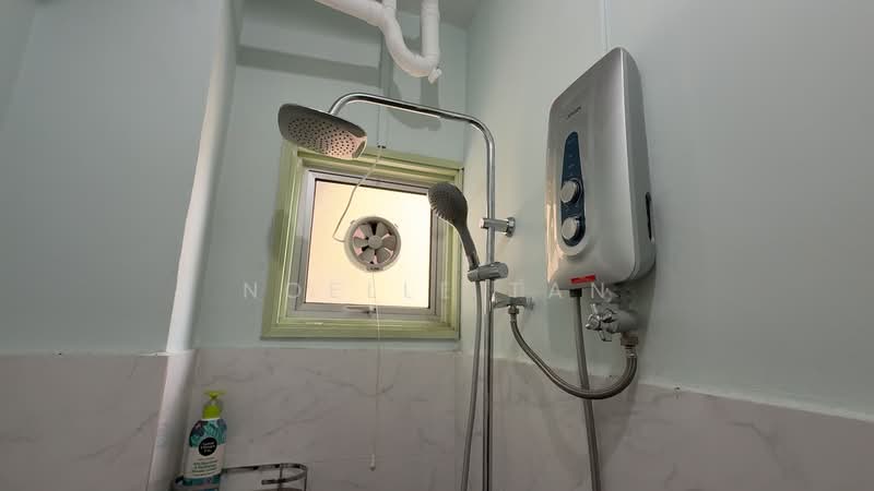 Apartment for Sale at Sri Endah Apartment - Noelle Tan - Bathroom - PropertyGuru.com.my