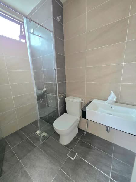 Semi-Detached House for Sale in Skudai (Johor) - Max Loh - Bathroom - PropertyGuru.com.my