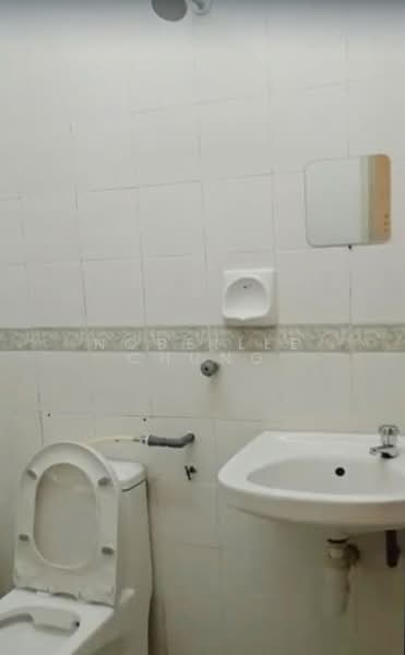 Rumah Teres 2 Tingkat untuk Disewa di Kota Kemuning (Shah Alam) - Nobeille Chung - Bathroom - PropertyGuru.com.my