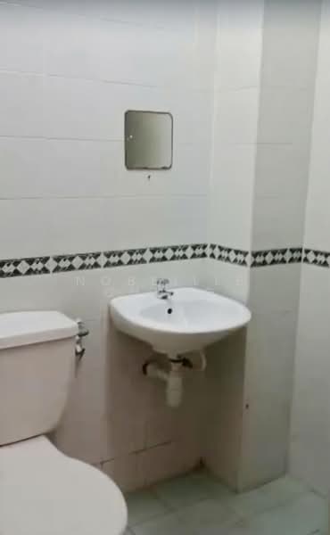 Rumah Teres 2 Tingkat untuk Disewa di Kota Kemuning (Shah Alam) - Nobeille Chung - Bathroom - PropertyGuru.com.my