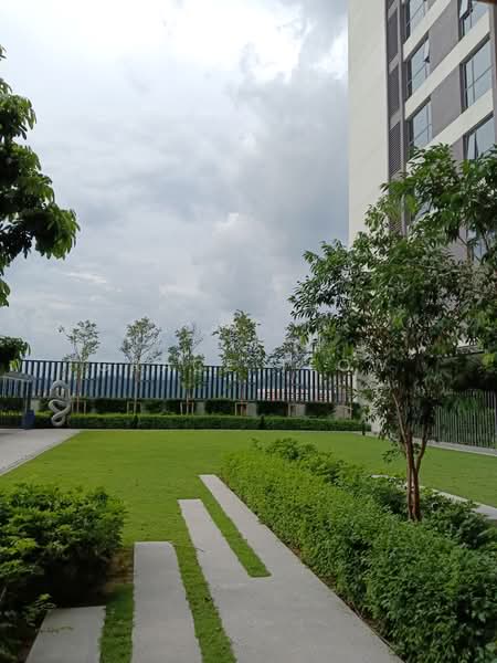 Servis Apartment untuk Disewa di Edelweiss @ Tropicana Gardens - Grace Teow - Garden - PropertyGuru.com.my