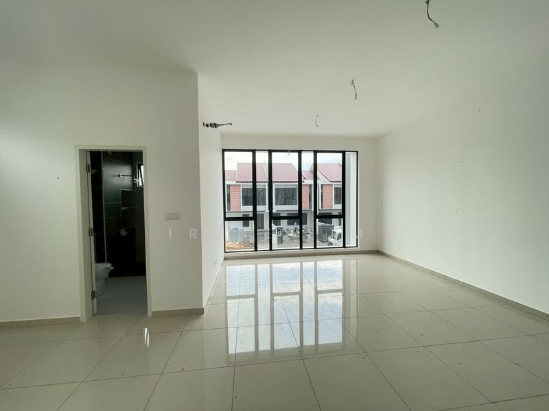 Terraced House for Sale in Taman Desa Tebrau (Tebrau) - Irene Lim - Living Room - PropertyGuru.com.my