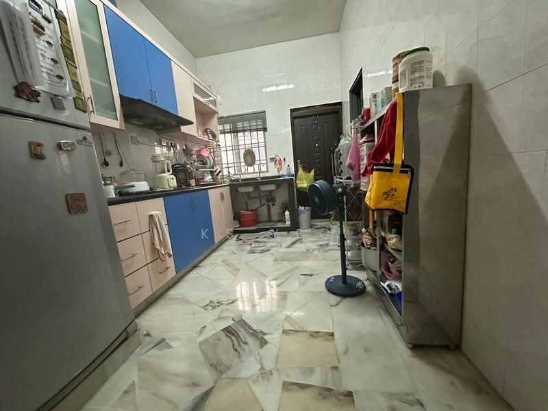 2-storey Terraced House for Sale in Taman Sentosa Perdana (Klang) - KS Yeo - Kitchen - PropertyGuru.com.my