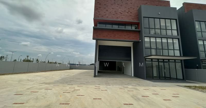 Warehouse for Sale in Seksyen U16 (Shah Alam) - andrew lim - Exterior - PropertyGuru.com.my