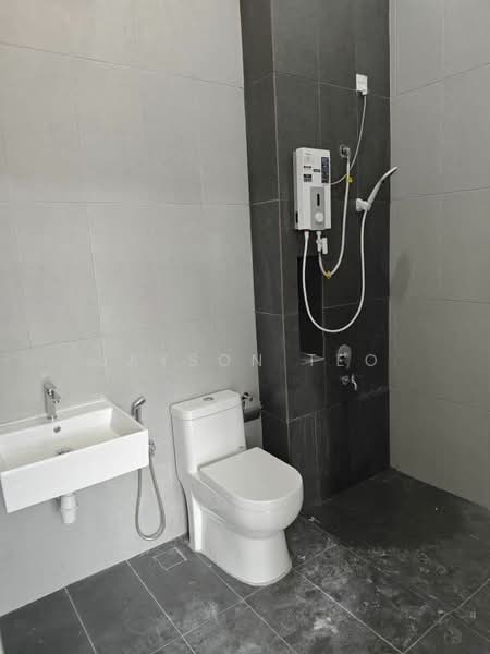 2-storey Terraced House for Rent in Taman Mount Austin (Tebrau) - Jayson Teo - Bathroom - PropertyGuru.com.my