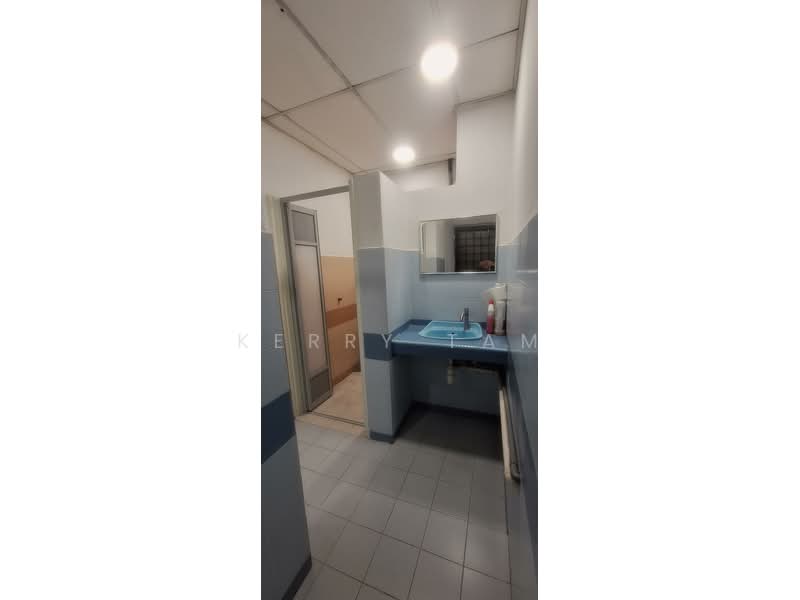 Pejabat untuk Dijual di Dataran Prima (Petaling Jaya) - Kerry Tam - Bathroom - PropertyGuru.com.my