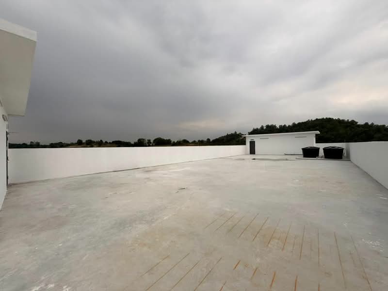Factory for Rent in Kota Puteri (Batu Arang) - Janie Wai - Roof - PropertyGuru.com.my