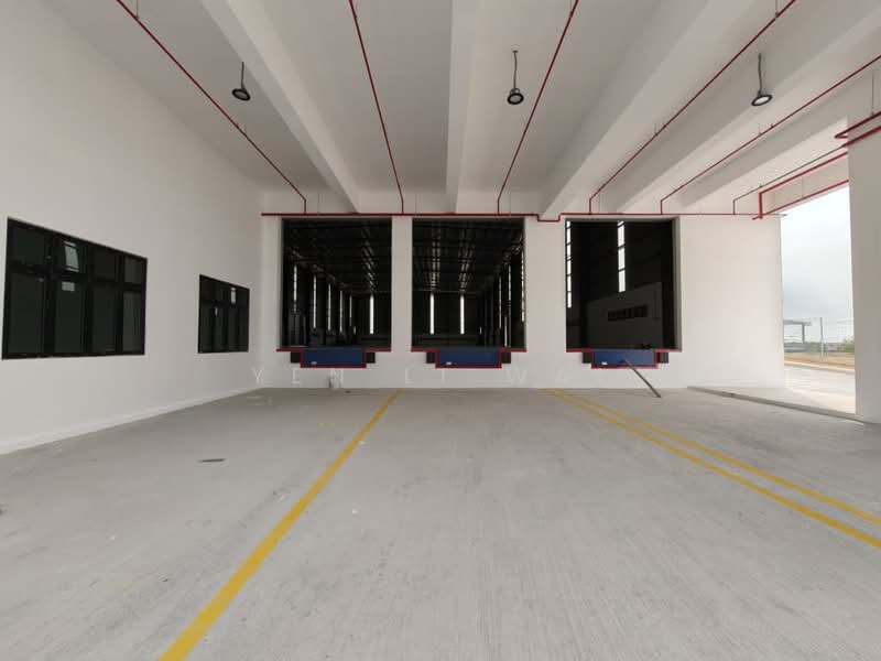 Factory for Rent in Kota Puteri (Batu Arang) - Janie Wai - Interior - PropertyGuru.com.my